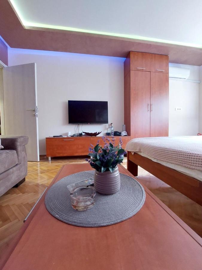 Cuca Apartments Beograd Bagian luar foto